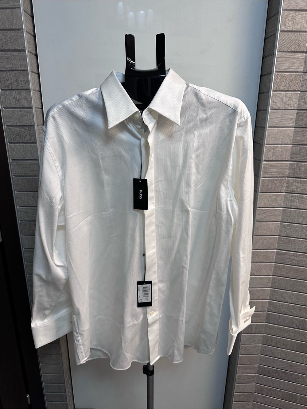 Hugo Boss “Laurence US” White French Cuff Dress Shirt 16 32/33 New With Tags